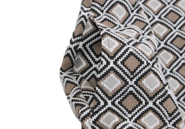 ISSEY MIYAKE Geometric Emboss Long Jacket K-160428_009