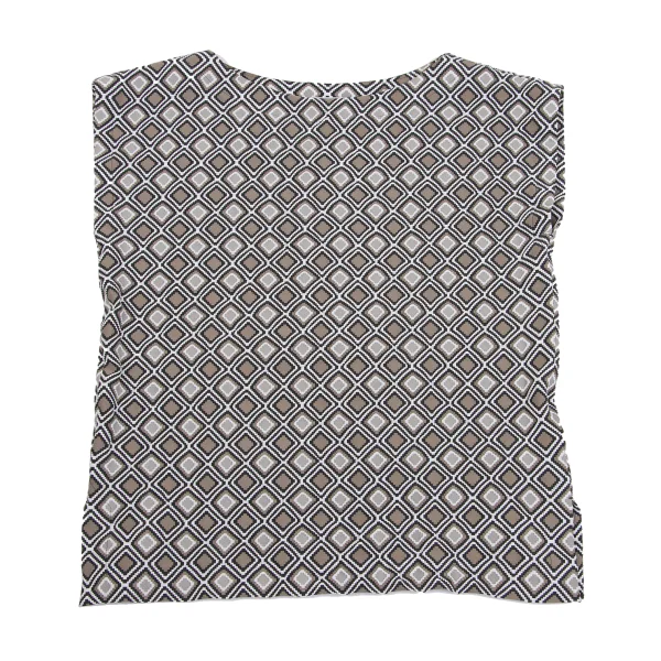 ISSEY MIYAKE Geometric Emboss Sleeveless Top K-160429_002