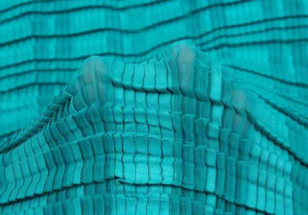 ISSEY MIYAKE Wooly Pleats Cardigan K-160597_011