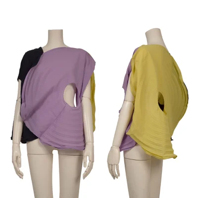 ISSEY MIYAKE LINK RINGS Tricolor Pleated Top