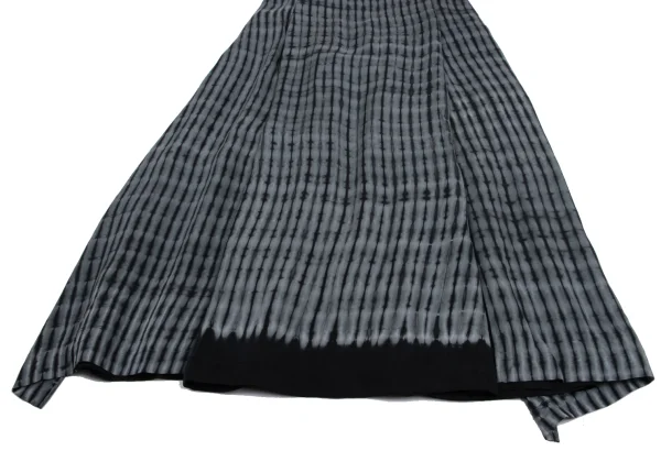 ISSEY MIYAKE HaaT Dyed Cupra Pleated Skirt K-161061_005