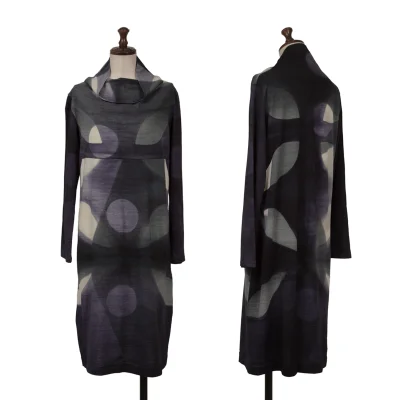 ISSEY MIYAKE HaaT Graphic Printed Wool High Neck Tunic