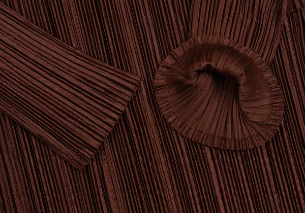 PLEATS PLEASE Shiny Pleated High Neck Top K-161173_006