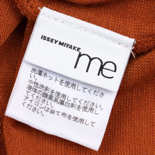 ISSEY MIYAKE me Turtleneck Long Sleeve Knit Top K-161429_014