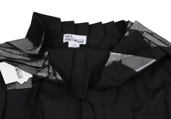 ISSEY MIYAKE 132 5. Foil Printed Pleats Skirt K-161434_005