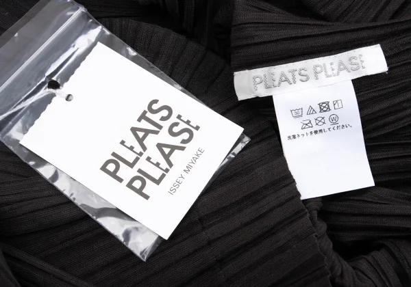 PLEATS PLEASE Patch Pocket Stand-collar Jacket K-161437_016