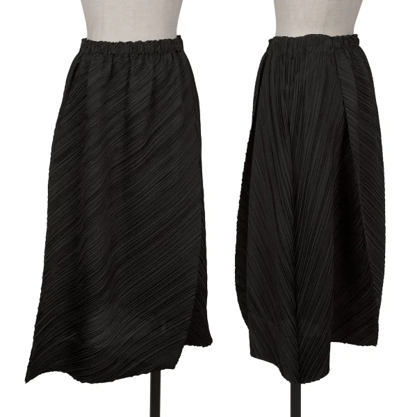 PLEATS PLEASE Bias Pleated Skirt Black 3 K-161440_001