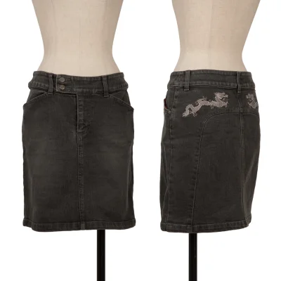 VIVIENNETAM Dragon Embroidery Denim Skirt
