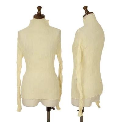 ISSEY MIYAKE Pleated High Neck T-shirt