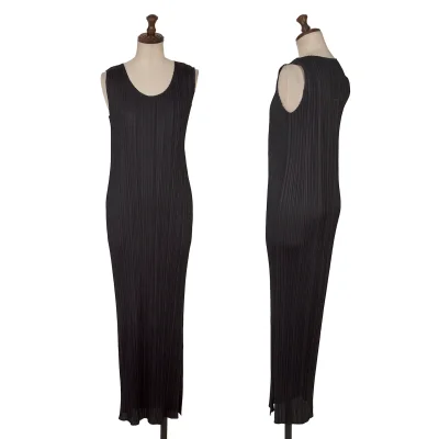 PLEATS PLEASE Sleeveless Maxi Dress