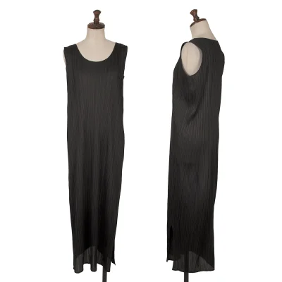 PLEATS PLEASE Sleeveless Long Dress