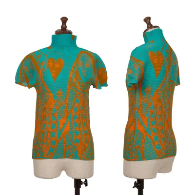 Unbranded Queen Printed Stretch Pleats High Neck T-shirt