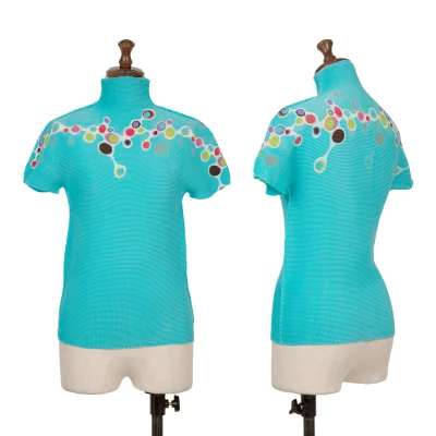 ISSEY MIYAKE me Colorful Dot Printed Stretch Pleats High Neck T-shirt