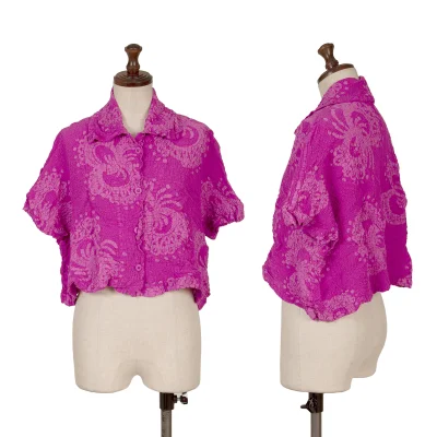 ISSEY MIYAKE me Cauliflower Cropped Shirt