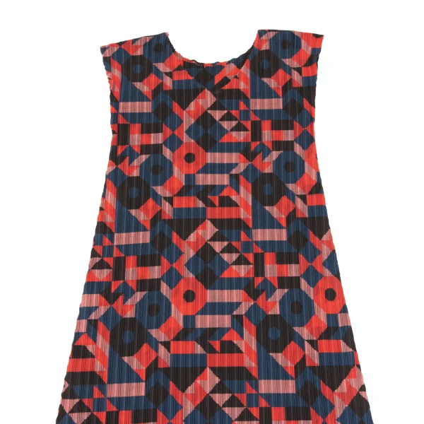 PLEATS PLEASE Geometric Sleeveless Dress K-161971_003