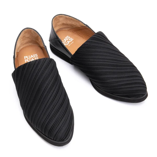 PLEATS PLEASE Pleats Slip-on Black 22.5 (US About 5.5) K-161980_001