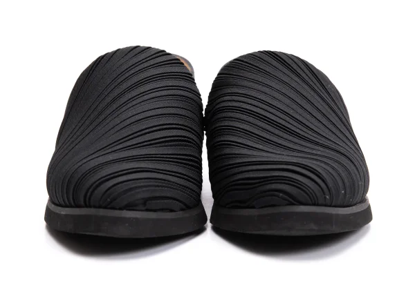 PLEATS PLEASE Pleats Slip-on K-161980_004