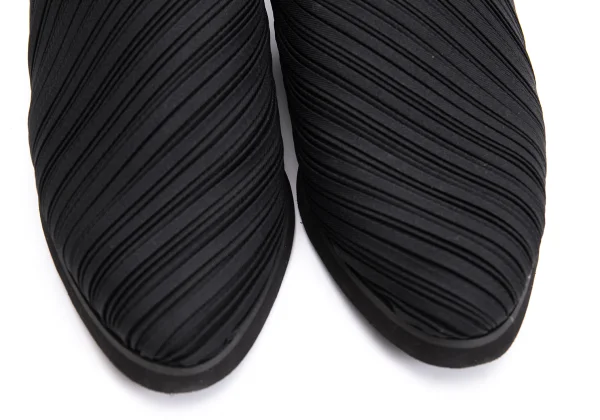 PLEATS PLEASE Pleats Slip-on K-161980_005