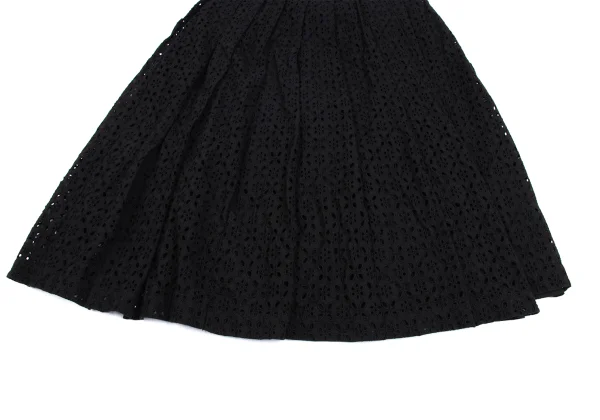 tricot COMME des GARCONS Cotton Cutwork Pleated Wrap Skirt K-162033_004