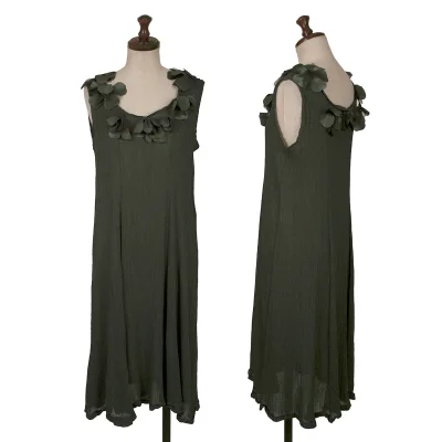 ISSEY MIYAKE me Mesh Floral Decoration Crepe Pleated Dress