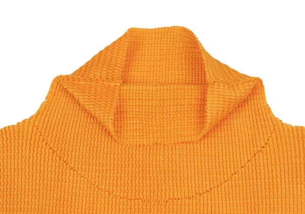 ISSEY MIYAKE me A-POC INSIDE Mesh Stretch Pleated Cutwork Top K-162063_004