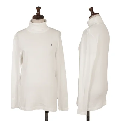 Mademoiselle NON NON Cotton Point Embroidery Turtleneck Top