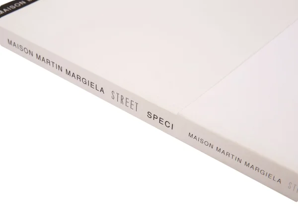 Maison Martin Margiela STREET SPECIAL EDITION VOLUME 1&2 Look Book K-162200_004