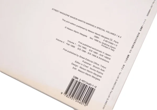 Maison Martin Margiela STREET SPECIAL EDITION VOLUME 1&2 Look Book K-162201_009