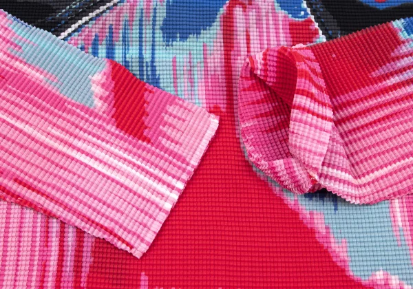 ISSEY MIYAKE me Stretch Pleated Graphic Print T Shirt K-162307_006