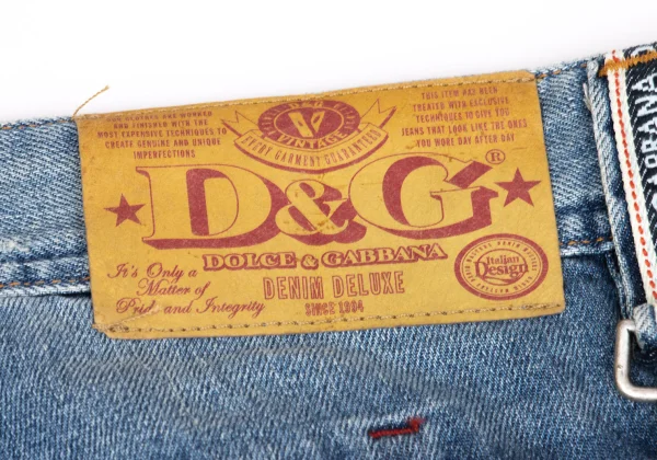 D&G Embroidery Wash Jeans K-162472_017