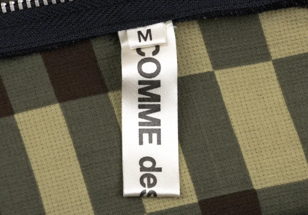 COMME des GARCONS Reversible Camouflage Lining Zip Sleeveless Top  K-162531_016