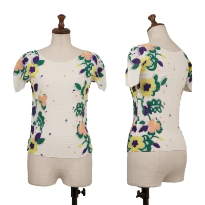 ISSEY MIYAKE me Floral Print Stretch Pleats T-shirt