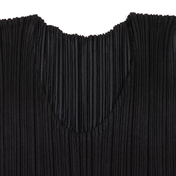 PLEATS PLEASE Sleeveless Maxi Dress K-162574_004