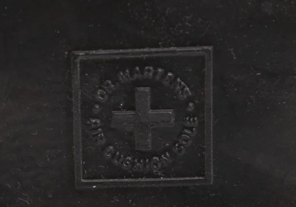 Dr.Martens×HEAVEN BY MARC JACOBS Emboss Leather Shoes K-162597_011