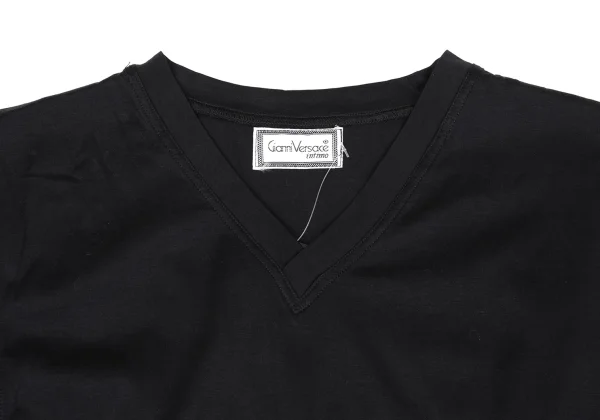 ジャンニヴェルサーチGIANNI VERSACE シーム切替Vネック