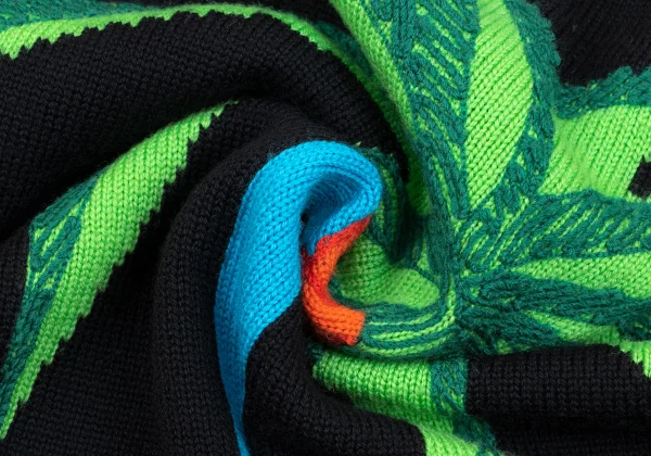 GIANNI VERSACE South Beach Jacquard Wool Knit Sweater K-162650_013