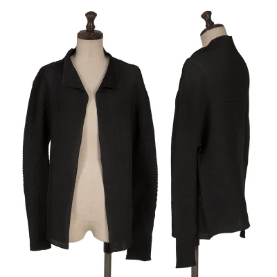 ISSEY MIYAKE me Stretch Pleated Buttonless Cardigan