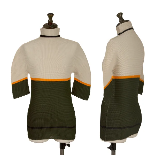 ISSEY MIYAKE me Color Switching Stretch Pleated High Neck T-shirt Beige,Khaki Free K-162679_001