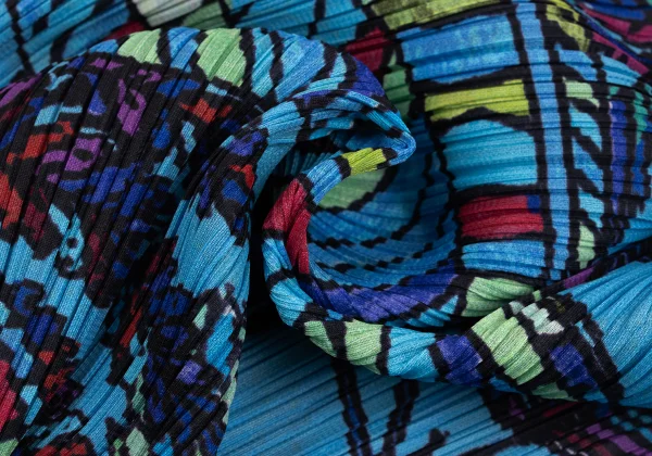 PLEATS PLEASE Colorful Botanical Printed T Shirt K-162682_011