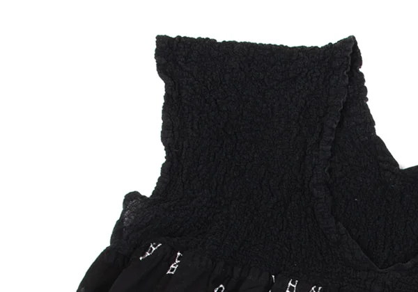 ISSEY MIYAKE me Cutwork Switching Cauliflower Sleeveless Top K-162708_005