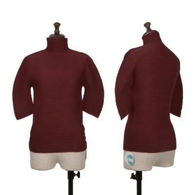 ISSEY MIYAKE me Stretch Pleated High Neck T-shirt