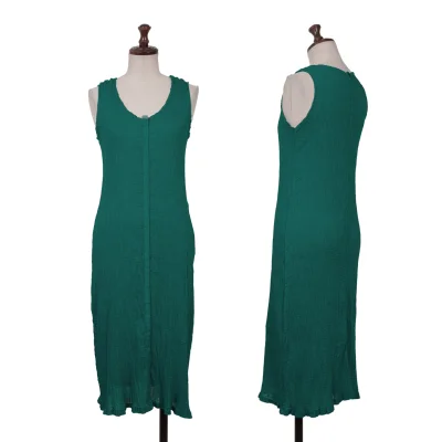 ISSEY MIYAKE me Dyed Pleated Sleeveless Dress
