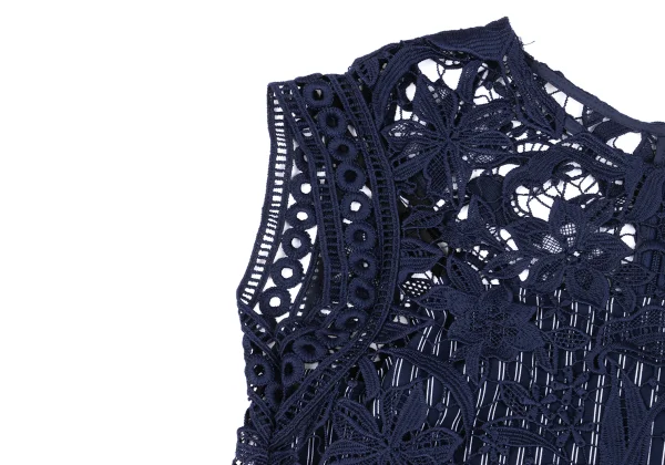 VIVIENNETAM Floral Lace Sleeveless Top K-162745_005
