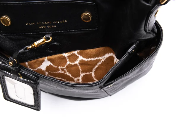 MARC by MARC JACOBS Pocket Design Leather Shoulder Bag K-162758_008