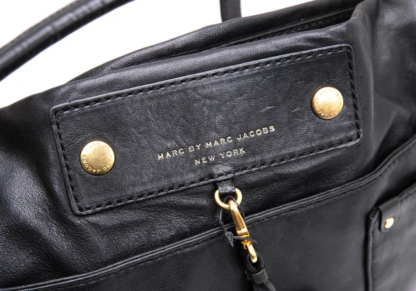 MARC by MARC JACOBS Pocket Design Leather Shoulder Bag K-162758_012