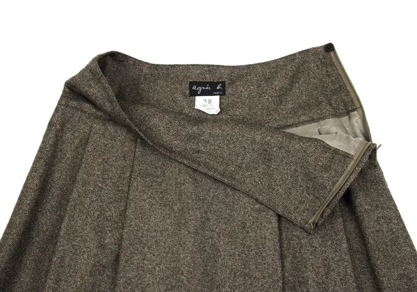 agnes b. Wool Tuck Flare Skirt K-162789_004
