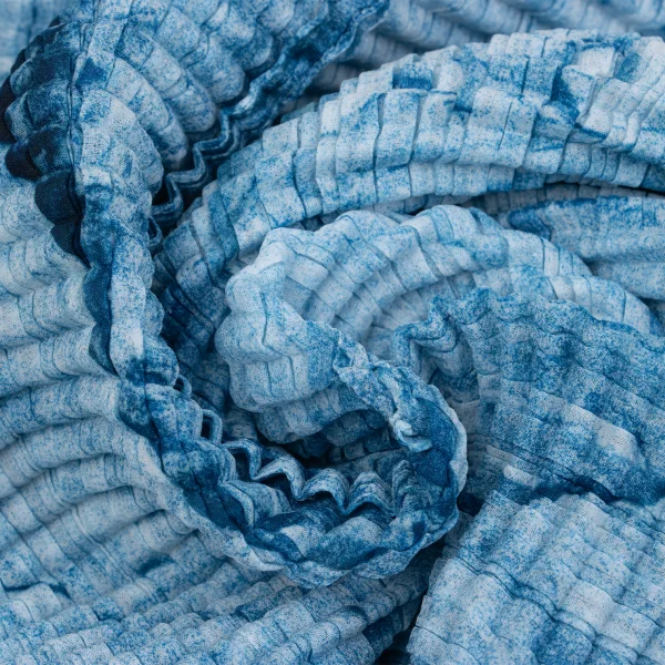 ISSEY MIYAKE Printed Wooly Pleats T Shirt K-163174_013