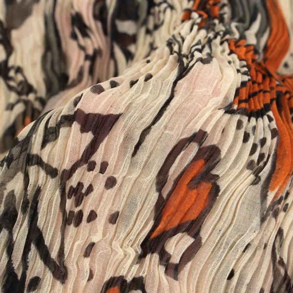 ISSEY MIYAKE Botanical Print See-through Pleats T-shirt K-163176_011