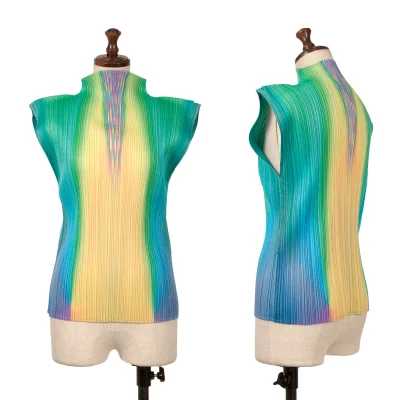 PLEATS PLEASE Gradation Print Pleats High-neck Sleeveless Top