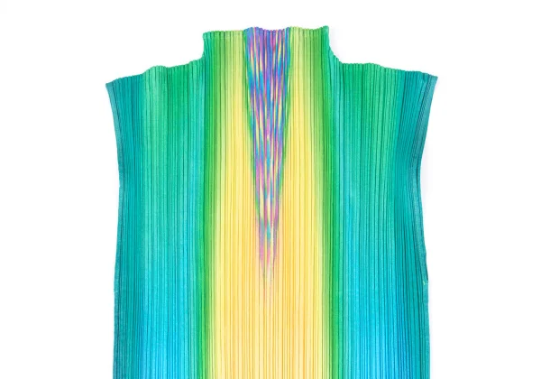 PLEATS PLEASE Gradation Print Pleats High-neck Sleeveless Top K-163185_003